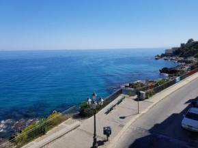 tra la Rocca e il Mare, Cefalù